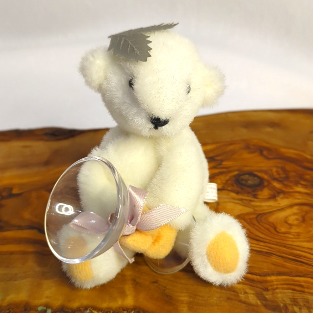 Vintage North American Bear Co. (1982) Plush White Teddy Bear "Message Bearer"